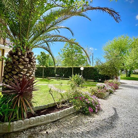 Bed&Breakfast Villa Lorena Forte dei Marmi Exteriér fotografie